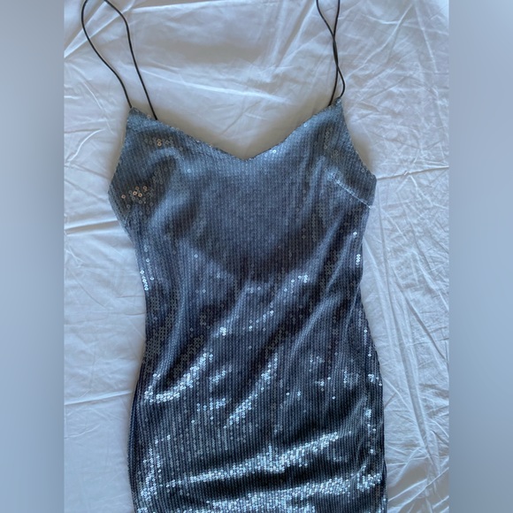 Zara Silver OMBRE Sequin Midi Dress Open Back spaghetti straps Slit size XS NWT - Picture 14 of 16
